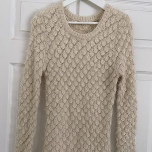 MYSTREE CREAM SCALLOPED SWEATER